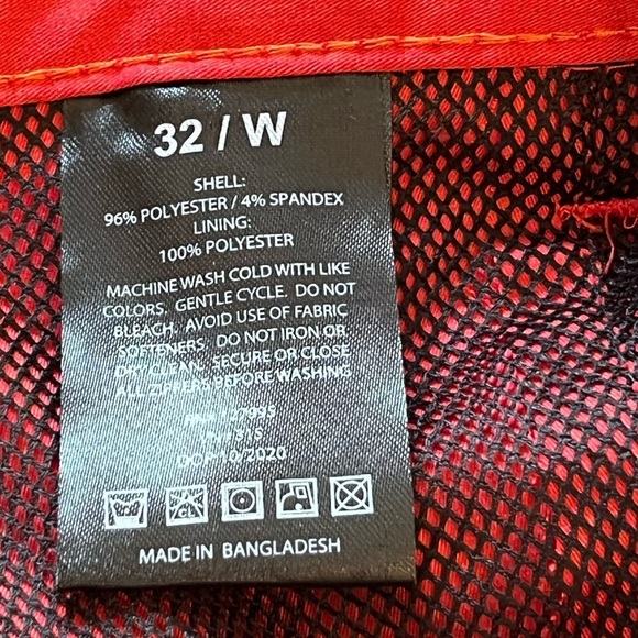 Like New Red Mens Hawke & Co Sorts Size 32 - Picture 5 of 6